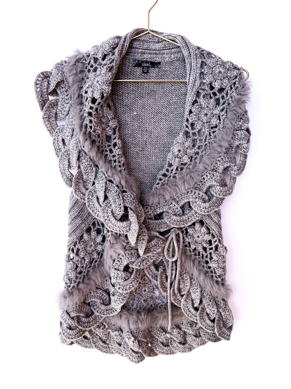 Sioni Gray Wool Blend Rabbit Fur Trim Crochet Knit Sweater Vest Small Medium